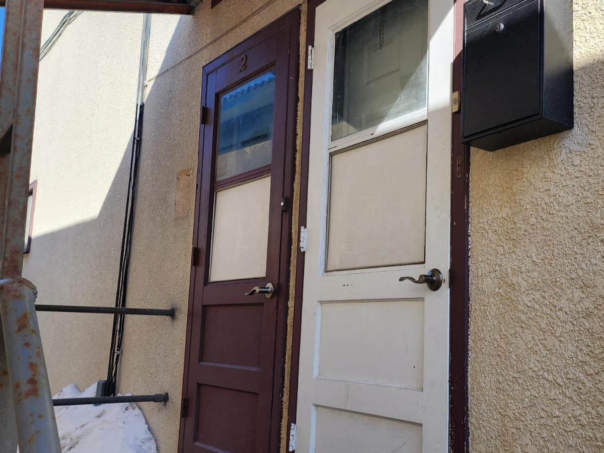 Chesskings Guest House - Unit 1 Winnipeg Exterior photo